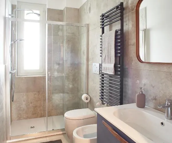 Appartamento Ampio Bilocale Panoramico Ristrutturato Inalpi Arena -